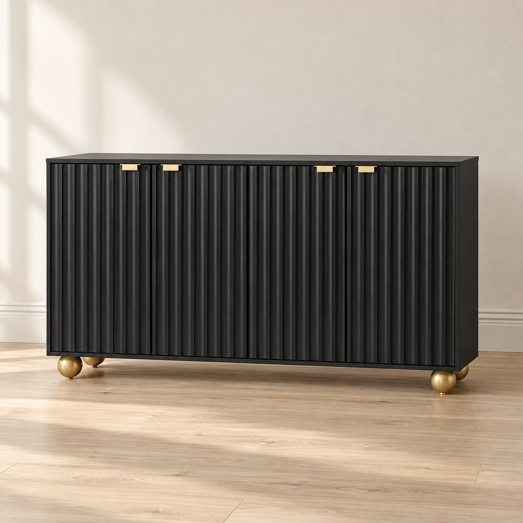 Buffet noir sculpté 120 cm – 4 portes, pieds dorés – vue principale dans un intérieur sobre